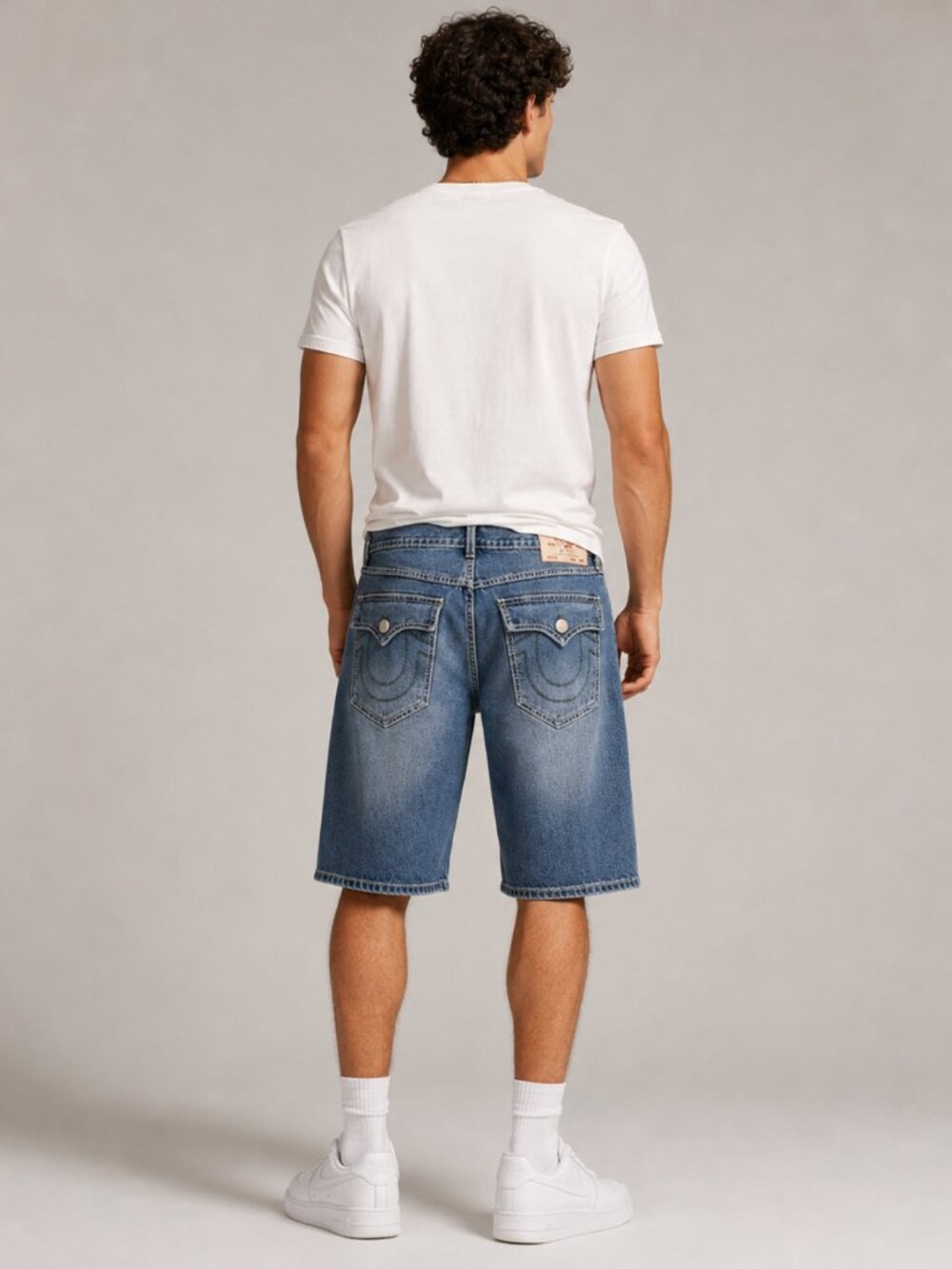 NWT True Religion Ricky Big T Flap Denim Shorts Light Pacific Wash Size 34